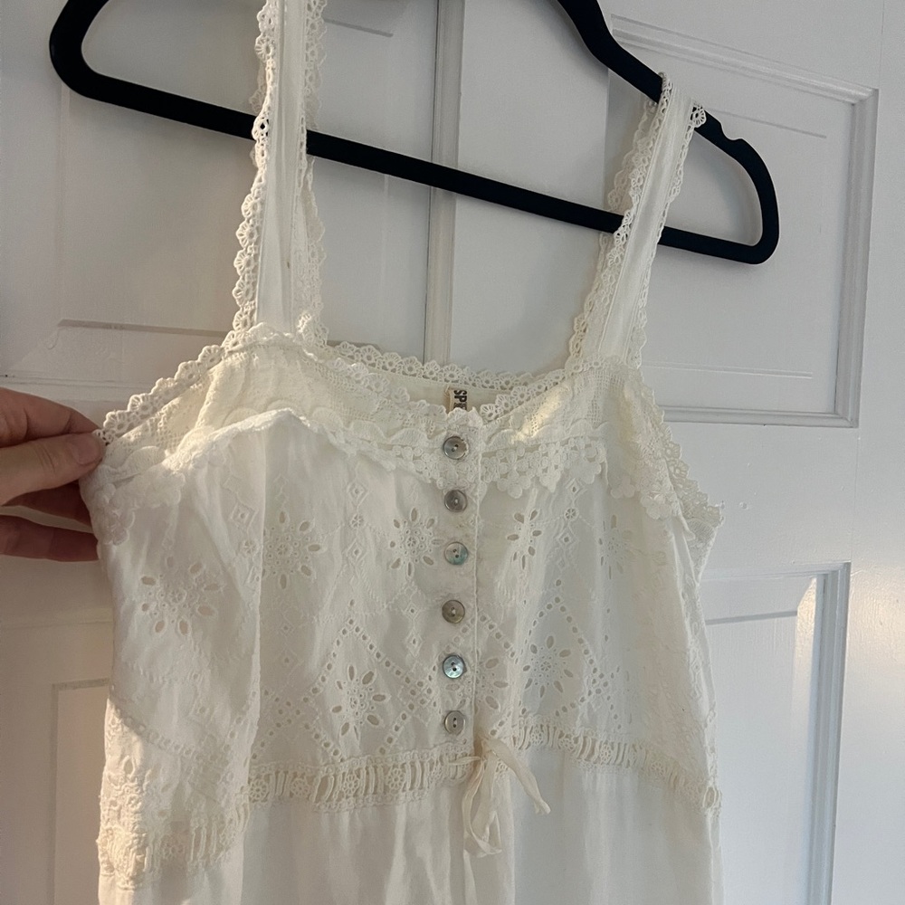 Spell White Lace Maxi Dress - Picture 4 of 8